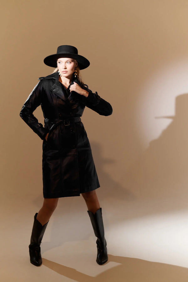Piti Cuiti Abrigo piel negro coat
