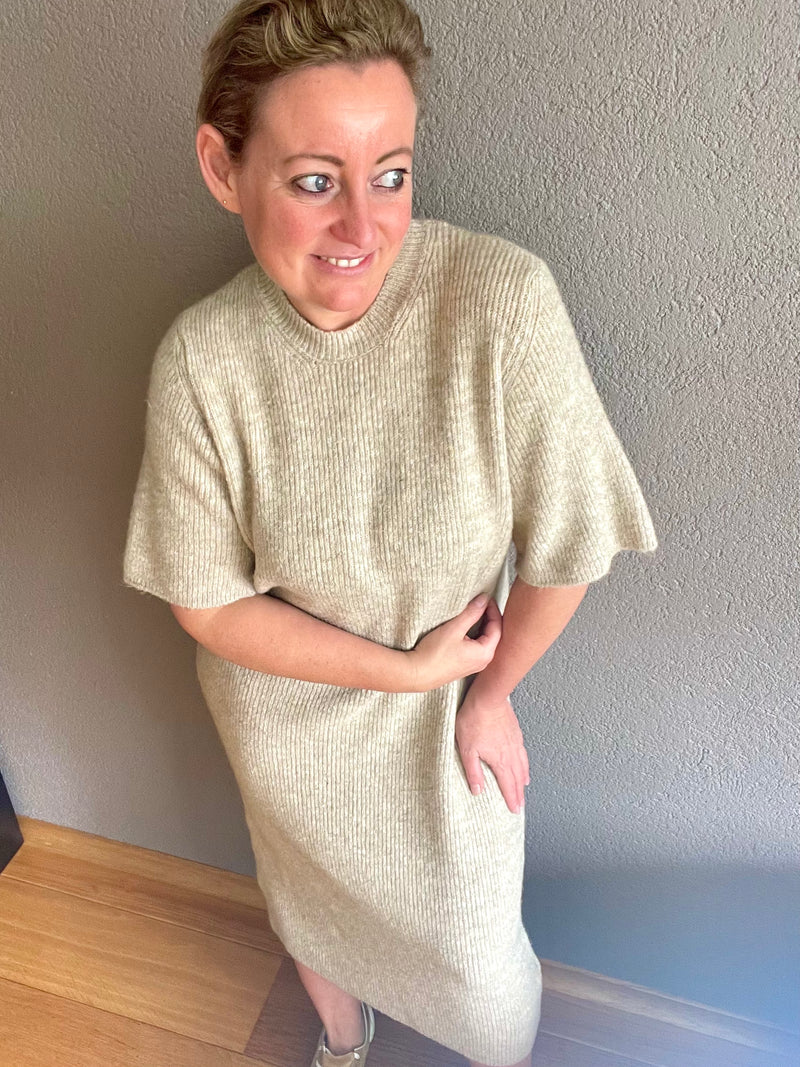 Dress Creme