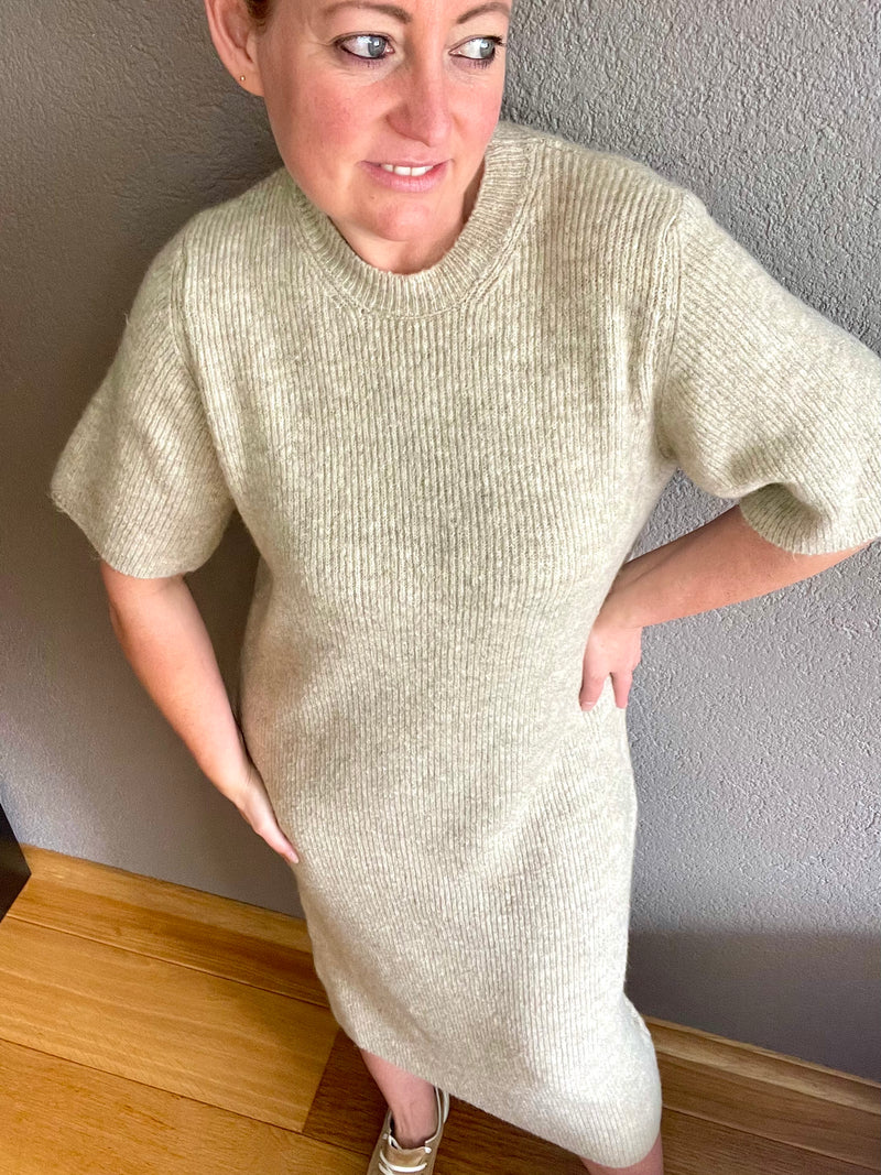 Dress Creme