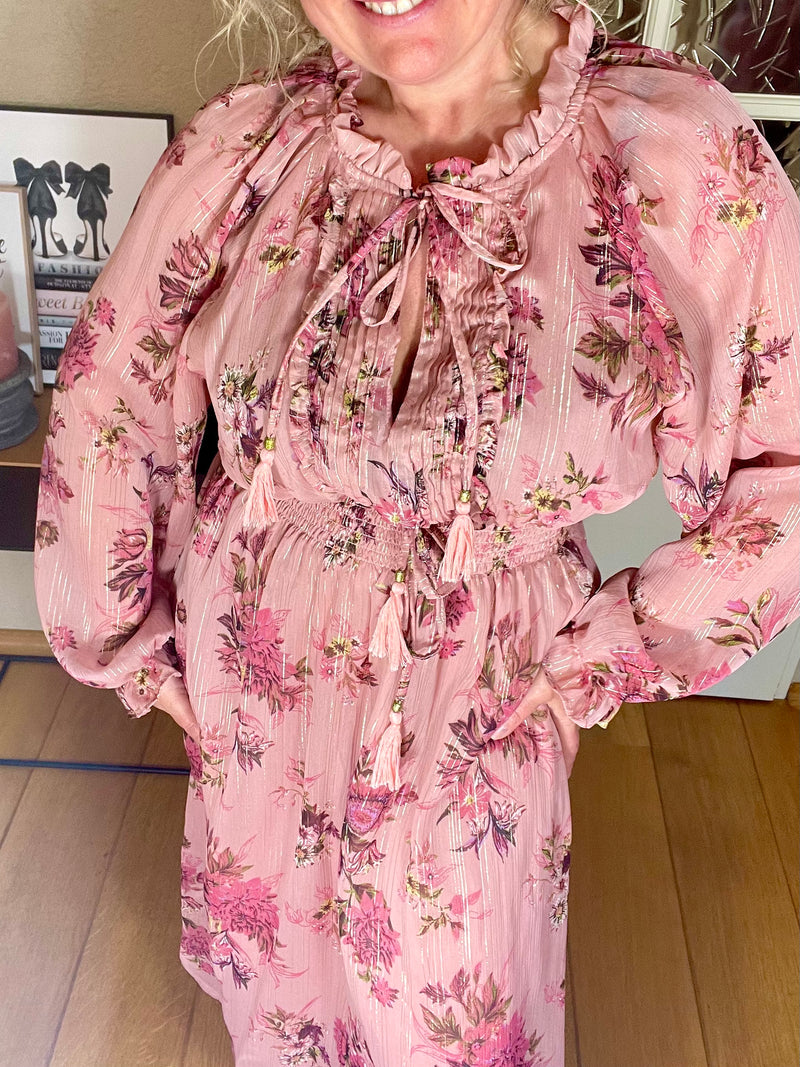 Dress rose flowers