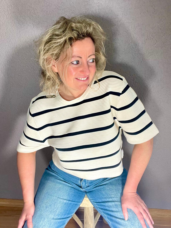 Shirt stripes
